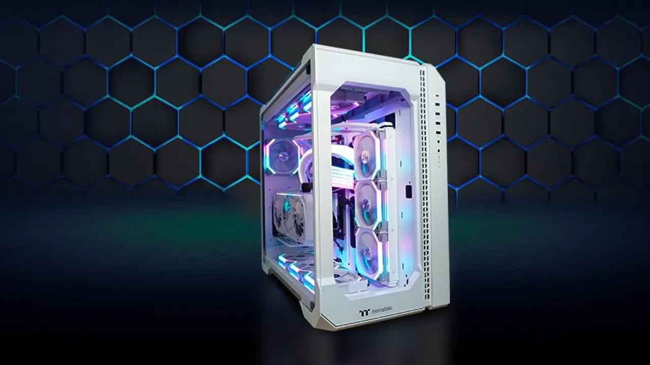 PC Movecenter Thermaltake View 51 Tempered Glass Snow ARGB