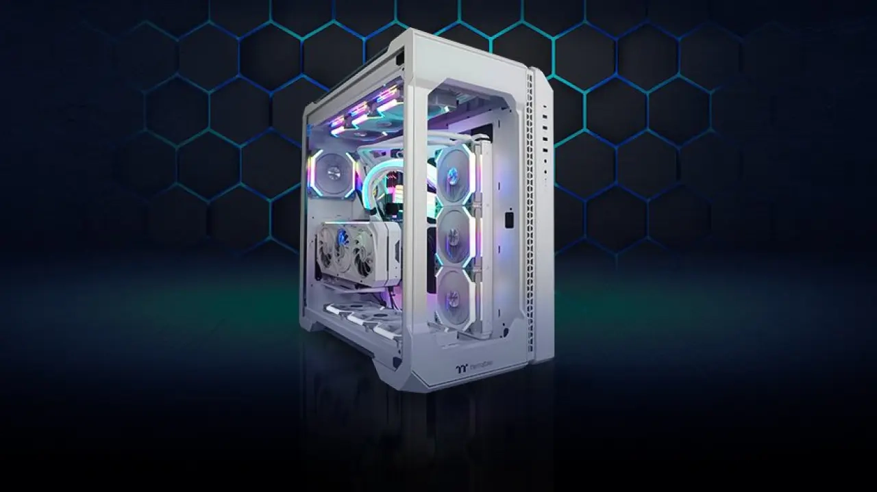 PC Movecenter Thermaltake View 51 Tempered Glass Snow ARGB