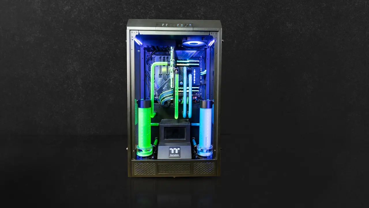 PC Movecenter Thermaltake The Tower 900