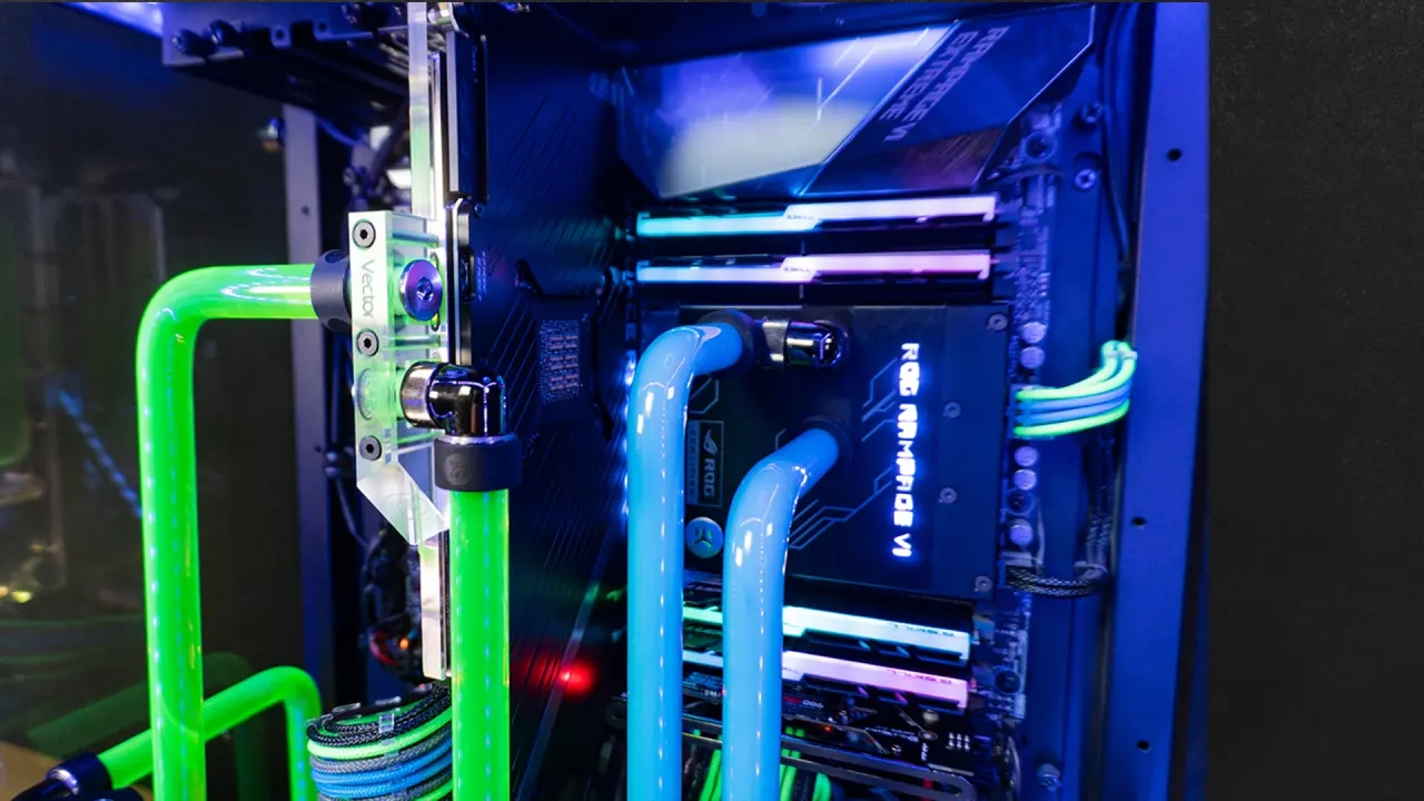 PC Movecenter Thermaltake The Tower 900