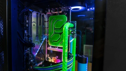 PC Movecenter Thermaltake The Tower 900